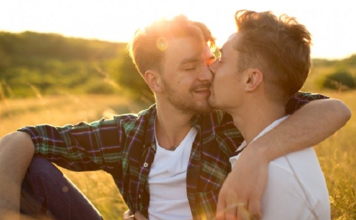 Schwule Paare segnen