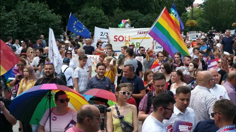 Solidarität mit LGBTIQ