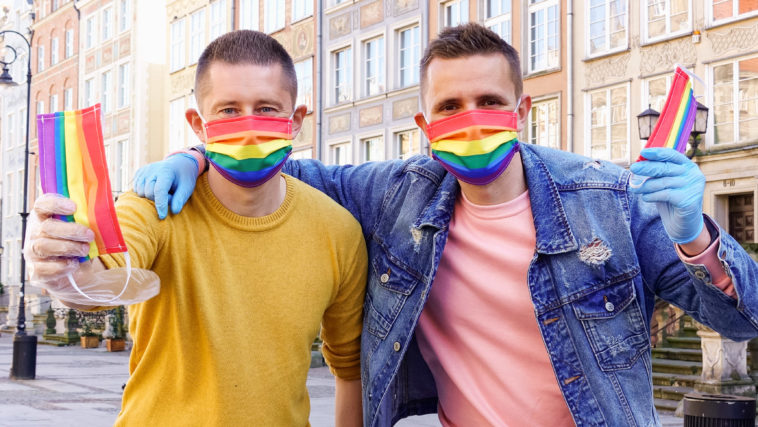 Regenbogenmasken