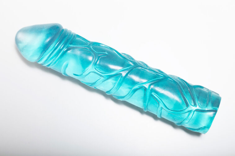 Dildo nicht ganz rein