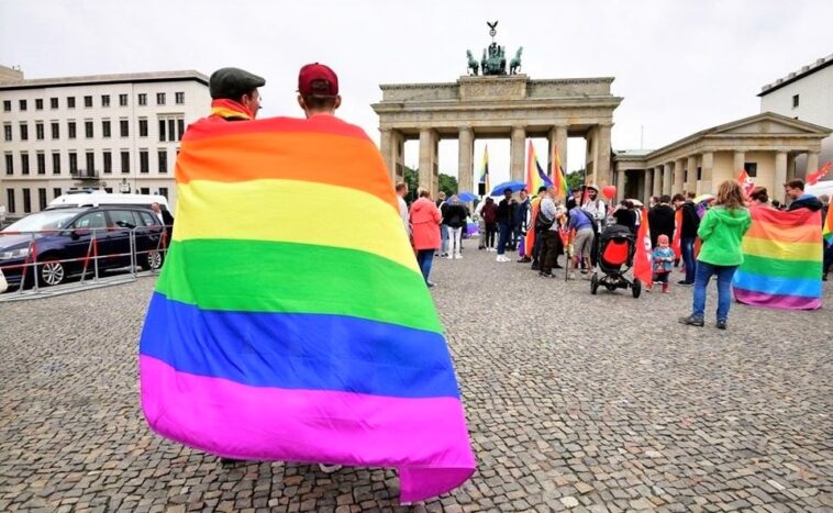 Bund Förderung LGBTIQ-Projekte