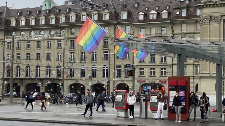 Bern Regenbogenfahnen
