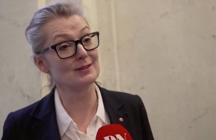 Lina Axelsson Kihlblom