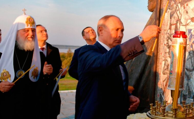 Russland