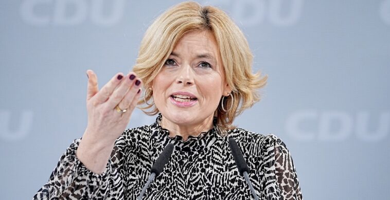 Julia Klöckner trans